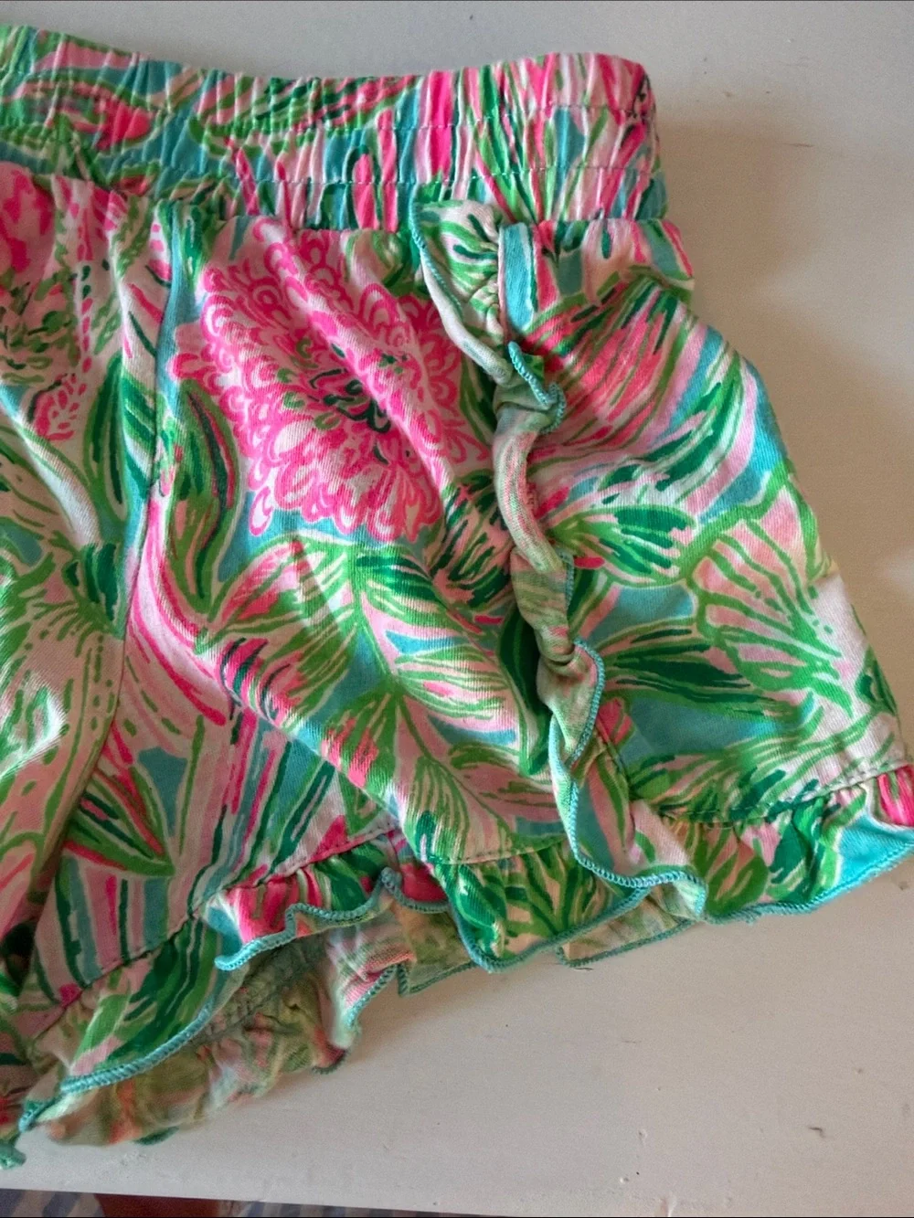 Pink & Green Tropical Ruffle Shorts - Picture 3 of 5
